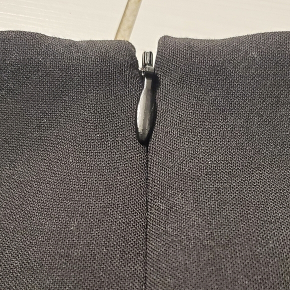 Theory Golda Black Pencil Skirt Slit Preppy Wool Office Classic Neutral Work 0 - Picture 11 of 14